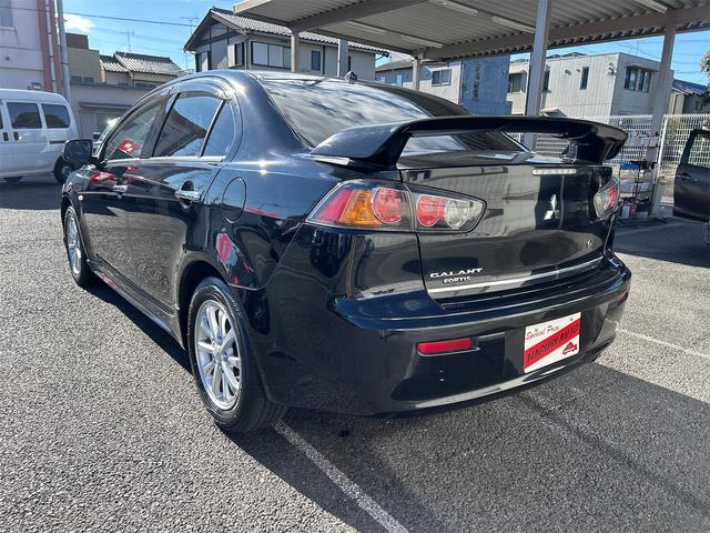 ギャランフォルティス スーパーエクシード　オートクルーズコントロール　アルミホイール　オートライト　ＣＶＴ　スマートキー　電動格納ミラー　盗難防止システム　ハーフレザーシート　ＣＤ　衝突安全ボディ　ＡＢＳ　エアコン　パワーステアリング（19枚目）