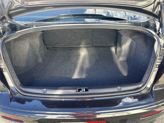 ギャランフォルティス スーパーエクシード　オートクルーズコントロール　アルミホイール　オートライト　ＣＶＴ　スマートキー　電動格納ミラー　盗難防止システム　ハーフレザーシート　ＣＤ　衝突安全ボディ　ＡＢＳ　エアコン　パワーステアリング（20枚目）