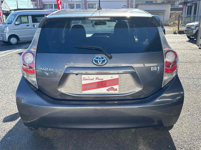 アクア Ｇ　ＥＴＣ　バックカメラ　ナビ　ＴＶ　オートライト　スマートキー　アイドリングストップ　電動格納ミラー　ＣＶＴ　衝突安全ボディ　ＡＢＳ　ＥＳＣ　ＣＤ　ＤＶＤ再生　Ｂｌｕｅｔｏｏｔｈ　エアコン（17枚目）