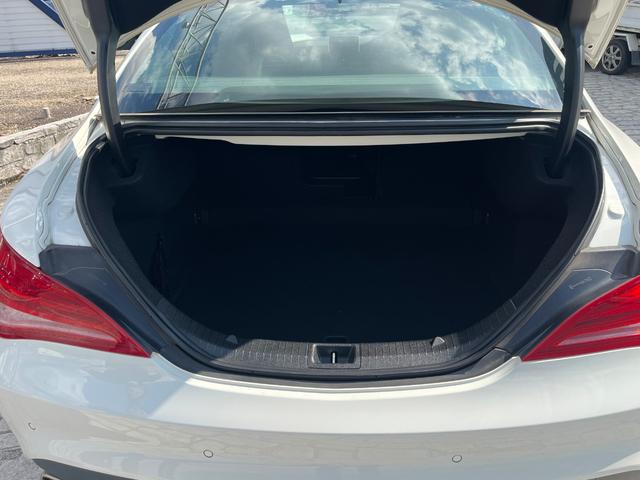 CLAクラス CLA180 ハーフレザーシート/バックモニター/18インチ/ETC/レーダーセーフティPKG/LEDヘッドライト/ETC/オートライト/Bluetooth/パドルシフト/キーレス/(33枚目)