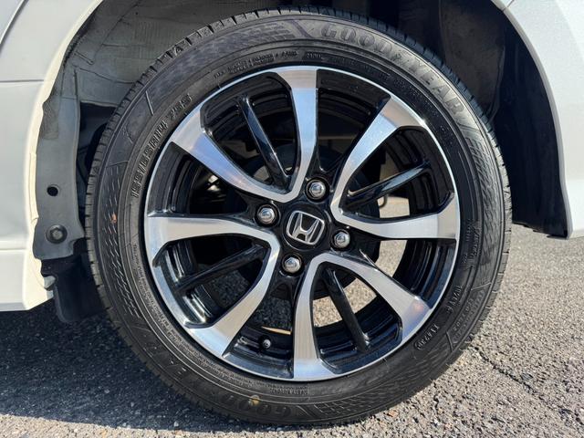 Ｎ－ＢＯＸカスタム Ｇ・Ｌホンダセンシング　左右パワースライドドア／スマートキー／ＥＴＣ／バックカメラ／プッシュスタート／Ｂｌｕｅｔｏｏｔｈオーディオ／ＬＥＤヘッドランプ／１４インチアルミホイール／ホンダセンシング／ＬＥＤフォグランプ（19枚目）