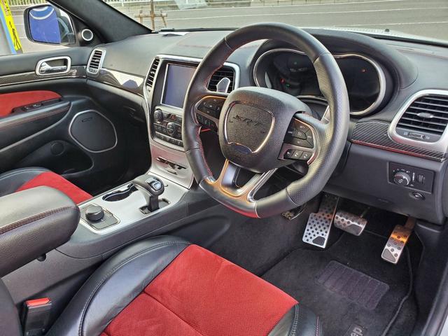 SRT8 ヴェイパー 日本導入8台 サンルーフ ローダウン(15枚目)