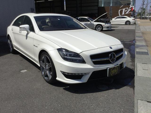 ＣＬＳクラス ＣＬＳ６３　ＡＭＧ　ドライブレコーダー　クリアランスソナー　オートクルーズコントロール　ナビ　アルミホイール　オートライト　サンルーフ　ＡＴ　シートヒーター　スマートキー　アイドリングストップ　電動格納ミラー（15枚目）