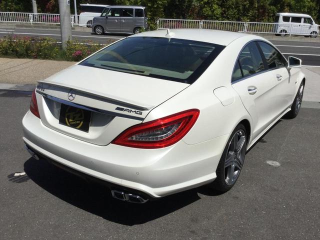 ＣＬＳクラス ＣＬＳ６３　ＡＭＧ　ドライブレコーダー　クリアランスソナー　オートクルーズコントロール　ナビ　アルミホイール　オートライト　サンルーフ　ＡＴ　シートヒーター　スマートキー　アイドリングストップ　電動格納ミラー（17枚目）