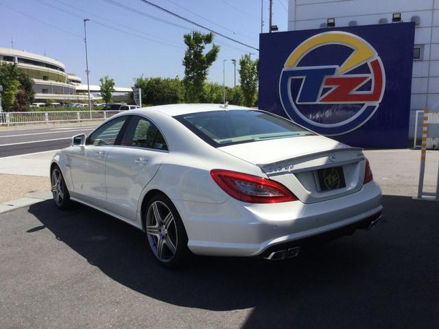 ＣＬＳクラス ＣＬＳ６３　ＡＭＧ　ドライブレコーダー　クリアランスソナー　オートクルーズコントロール　ナビ　アルミホイール　オートライト　サンルーフ　ＡＴ　シートヒーター　スマートキー　アイドリングストップ　電動格納ミラー（19枚目）