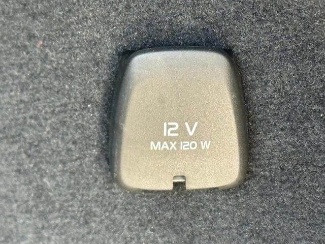 ＸＣ９０ Ｔ５　ＡＷＤ　モーメンタム　４ＷＤ　ＥＴＣ　全周囲カメラ　クリアランスソナー　オートクルーズコントロール　レーンアシスト　パワーシート　パークアシスト　衝突被害軽減システム　ナビ　ＴＶ　オートマチックハイビーム　オートライト（71枚目）