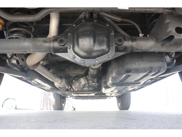 ジープ・ラングラーアンリミテッド サハラ　４ＷＤ　ワンオーナー　革シート　シートヒーター　バックカメラ　クリアランスソナー　オートクルーズコントロール　衝突被害軽減システム　ナビ　ＴＶ　オートライト　ＬＥＤヘッドランプ　アルミホイール（62枚目）