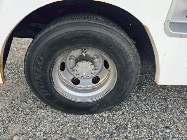 フォワード ベースグレード　トラック　ＭＴ　ＥＴＣ　バックカメラ　エアコン　運転席エアバッグ（23枚目）