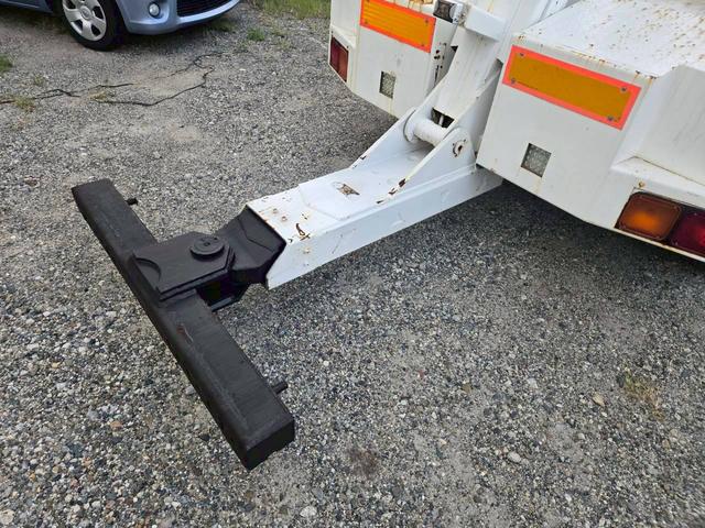 フォワード ベースグレード　トラック　ＭＴ　ＥＴＣ　バックカメラ　エアコン　運転席エアバッグ（61枚目）