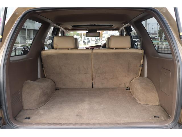 ハイラックスサーフ ＳＳＲ－Ｘ　ワイド　４ＷＤ　ＥＴＣ　バックカメラ　サンルーフ　ＡＴ　ＣＤ　ＡＢＳ　エアコン　パワーステアリング　パワーウィンドウ　革調シートカバー　バグガード（35枚目）