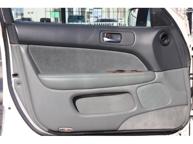 セルシオ A仕様 AMEシュタイナー19インチホイール エスペリアサスペンション ETC オートクルーズコントロール アルミホイール オートライト HID AT キーレスエントリー 電動格納ミラー パワーシート(38枚目)