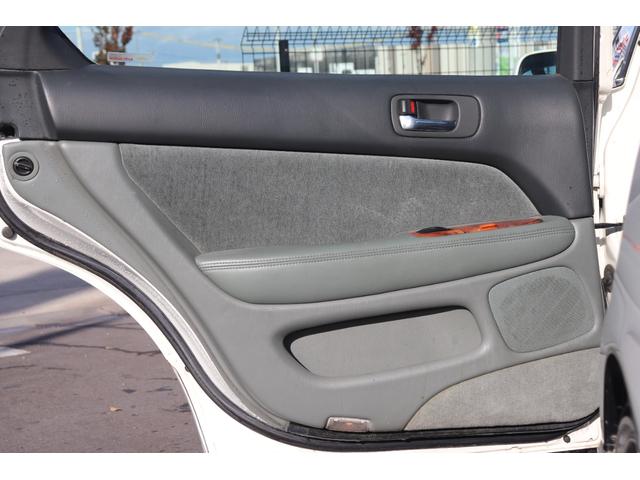 セルシオ A仕様 AMEシュタイナー19インチホイール エスペリアサスペンション ETC オートクルーズコントロール アルミホイール オートライト HID AT キーレスエントリー 電動格納ミラー パワーシート(39枚目)