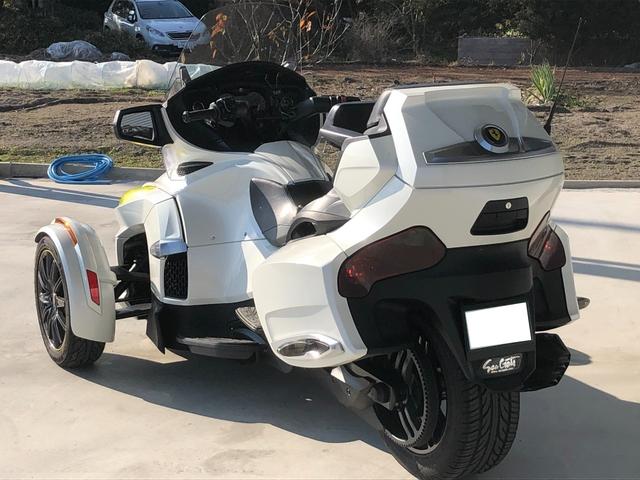 日本 　カンナムスパイダーＲＴ　オーディオブルートゥース　ＥＴＣ　グリップヒーター（6枚目）