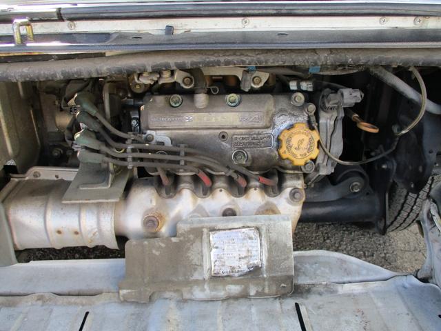 サンバーバン トランスポーター パワステ エアコン オートマ タイミングベルト&ウォーターポンプ類交換済 タイヤ溝タップリ(17枚目)