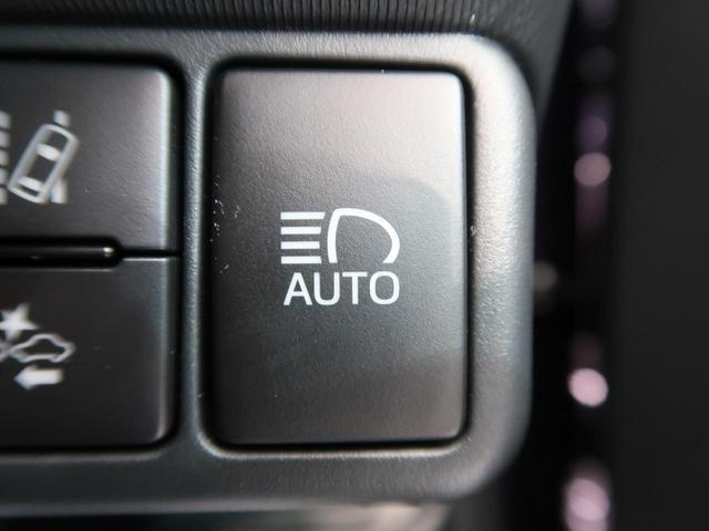 クロスオーバー 純正SDナビ フルセグ バックカメラ 禁煙車 スマートキー ビルトインETC クリアランスソナー ドライブレコーダー ハーフレザーシート オートエアコン 純正16インチAW(7枚目)