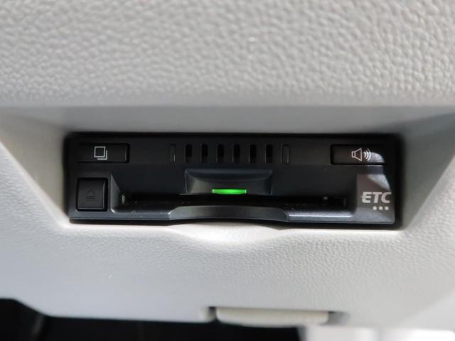 X S スマートアシスト 禁煙車 純正SDナビ 地デジ バックカメラ Bluetooth再生 ETC アイドリングストップ 電動格納ミラー 横滑防止装置 トラクションコントロール ヘッドライトレベライザー(10枚目)