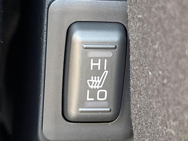 P 三菱e-Assist 両側パワースライドドア 純正ナビ アラウンドビューモニター 禁煙車 シートベンチレーション パワーシート LEDヘッドライト LEDフォグ ステアリングヒーター 7人乗り(8枚目)