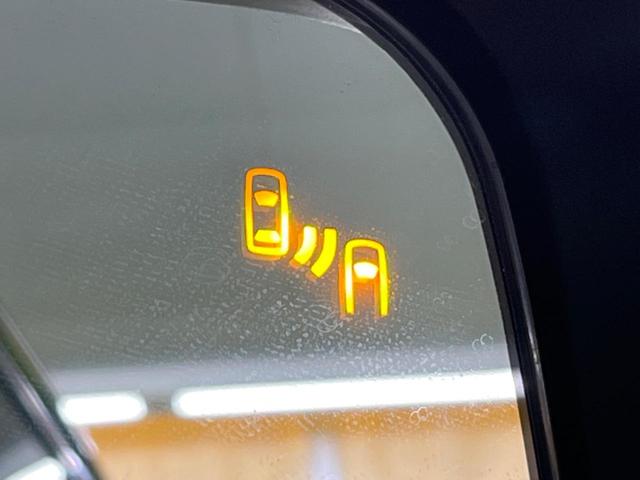 P 三菱e-Assist 両側パワースライドドア 純正ナビ アラウンドビューモニター 禁煙車 シートベンチレーション パワーシート LEDヘッドライト LEDフォグ ステアリングヒーター 7人乗り(24枚目)
