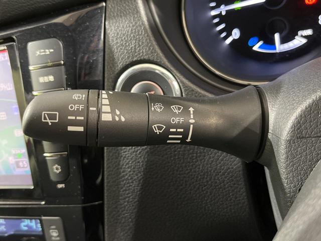 20X ハイブリッド エマージェンシーブレーキP 4WD 禁煙車 衝突被害軽減ブレーキ 純正ナビ Bluetooth再生 フルセグ バックカメラ ETC ドライブレコーダー シートヒーター クリアランスソナー LEDヘッドライト 車線逸脱警報(27枚目)