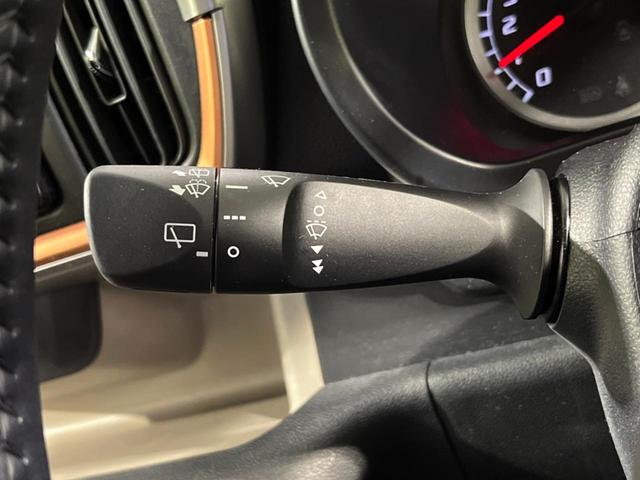 シルク Gパッケージ SAIII 衝突軽減ブレーキ 車線逸脱警報 オートハイビーム LEDヘッドライト LEDフロントフォグ オートライト オートエアコン スマートキー クリアランスソナー 純正15インチアルミ アイドリングストップ(40枚目)