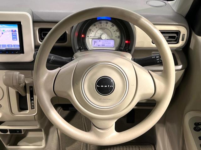 L 禁煙車 レーダーブレーキサポート シートヒーター SDナビ バックカメラ スマートキー アイドリングストップ CDプレーヤー 地デジ 電動格納ミラー ドアバイザー プライバシーガラス(12枚目)