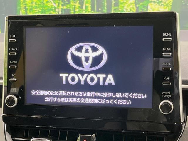 Ｓ　９型純正ナビ　禁煙車　セーフティセンス　レーダークルコン　バックカメラ　ＬＥＤヘッド　クリアランスソナー　スマートキー　ドライブレコーダー　電動パーキング　純正アルミ　オートハイビーム　オートライト(4枚目)