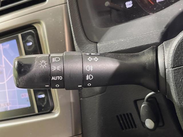 アベンシスワゴン Ｌｉ　純正ナビ　バックカメラ　ＥＴＣ　スマートキー　クルーズコントロール　左右独立温度調整オートエアコン　ＨＩＤヘッドライト　Ｂｌｕｅｔｏｏｔｈ接続　オートライト　フォグライト　電動ランバーサポート（34枚目）