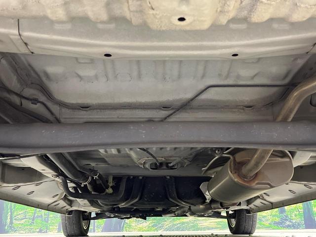 Ｎ－ＢＯＸ Ｇ　禁煙車　純正ナビ　ワンセグ　ＥＴＣ　オートエアコン　シティブレーキサポート　ヘッドライトレベライザー　ＥＣＯＮ　両側スライドドア　プライバシーガラス　スマートキー（18枚目）