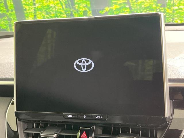 カローラクロス ハイブリッド　Ｚ　純正１０．５型ナビ機能付きＤＡ　全周囲カメラ　禁煙車　衝突軽減装置　シートヒーター　クリアランスソナー　ＬＥＤヘッドライト　ＬＥＤフロントフォグ　パワーバックドア　フルセグ　パワーシート（3枚目）