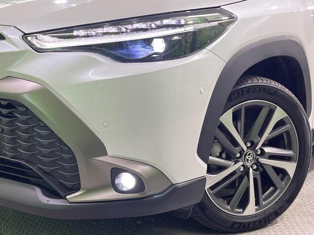 カローラクロス ハイブリッド　Ｚ　純正１０．５型ナビ機能付きＤＡ　全周囲カメラ　禁煙車　衝突軽減装置　シートヒーター　クリアランスソナー　ＬＥＤヘッドライト　ＬＥＤフロントフォグ　パワーバックドア　フルセグ　パワーシート（12枚目）