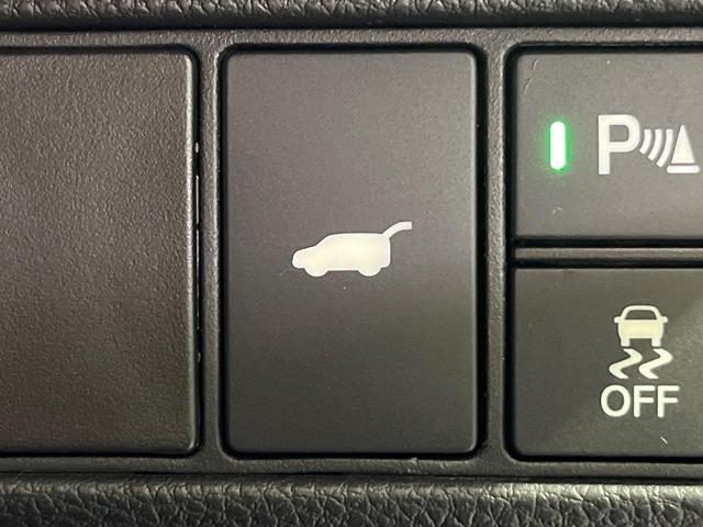 ヴェゼル e:HEV Z 登録済未使用車 バックカメラ 衝突被害軽減システム レーダークルーズ 電動リアゲート コーナーセンサー スマートキー LEDヘッド ETC2.0 オートハイビーム 車線逸脱警報 オートライト(6枚目)