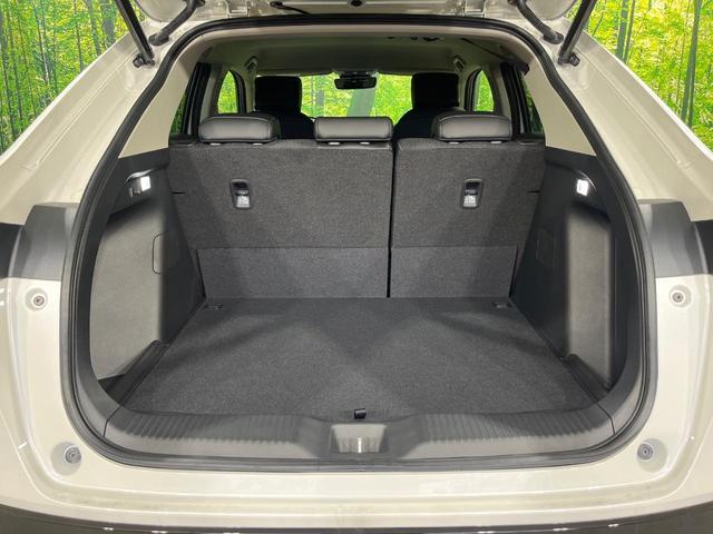 ヴェゼル e:HEV Z 登録済未使用車 バックカメラ 衝突被害軽減システム レーダークルーズ 電動リアゲート コーナーセンサー スマートキー LEDヘッド ETC2.0 オートハイビーム 車線逸脱警報 オートライト(10枚目)