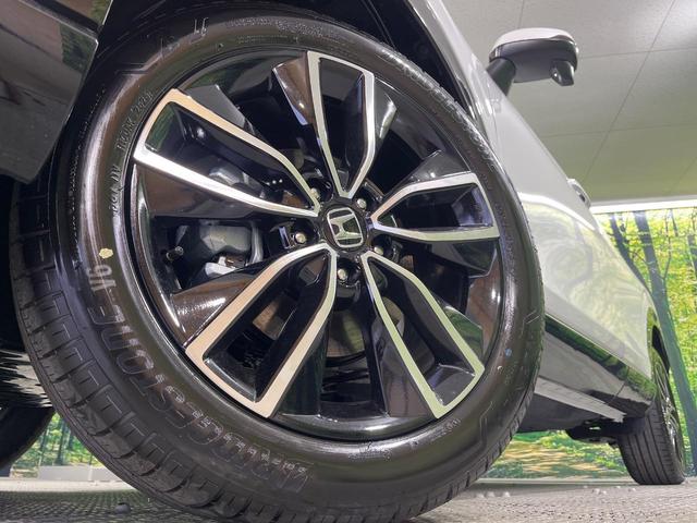 ヴェゼル e:HEV Z 登録済未使用車 バックカメラ 衝突被害軽減システム レーダークルーズ 電動リアゲート コーナーセンサー スマートキー LEDヘッド ETC2.0 オートハイビーム 車線逸脱警報 オートライト(13枚目)