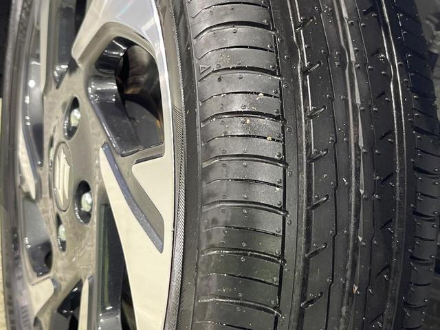 スペーシアカスタム ハイブリッドＸＳターボ　届出済未使用車　地図機能付きディスプレイオーディオ　ターボ　全周囲カメラ　両側電動ドア　衝突被害軽減システム　レーダークルーズ　コーナーセンサー　シートヒーター　オートハイビーム　車線逸脱警報（52枚目）