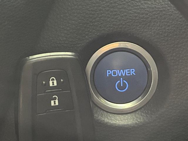 カローラスポーツ ハイブリッドＧ　Ｚ　純正９型ナビ　禁煙車　衝突軽減装置　バックカメラ　ＥＴＣ　クリアランスソナー　ＬＥＤヘッドライト　ＬＥＤフロントフォグ　フルセグ　Ｂｌｕｅｔｏｏｔｈ再生　スマートキー　オートライト（7枚目）