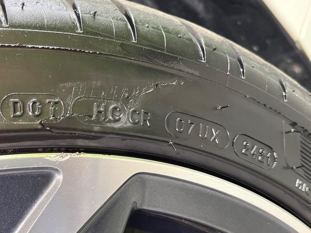 カローラスポーツ ハイブリッドＧ　Ｚ　純正９型ナビ　禁煙車　衝突軽減装置　バックカメラ　ＥＴＣ　クリアランスソナー　ＬＥＤヘッドライト　ＬＥＤフロントフォグ　フルセグ　Ｂｌｕｅｔｏｏｔｈ再生　スマートキー　オートライト（43枚目）