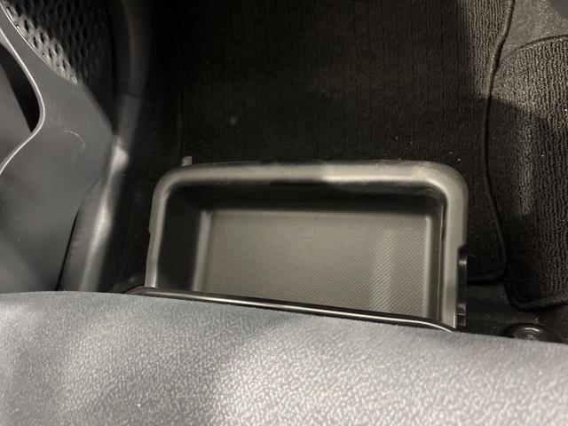 パッソ モーダ　純正ナビ　禁煙車　衝突軽減装置　バックカメラ　クリアランスソナー　ＥＴＣ　フルセグ　Ｂｌｕｅｔｏｏｔｈ再生　ＬＥＤヘッドライト　スマートキー　オートマチックハイビーム　オートライト　オートエアコン（45枚目）