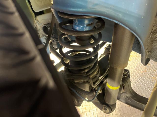 ジムニー XC 禁煙車 フローティング9型ナビ バックモニター ETC シートヒーター セーフティサポート クルーズコントロール LEDヘッドライト オートライト オートエアコン 純正16AW スマートキー(19枚目)