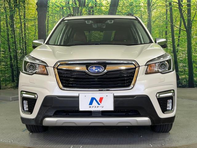 フォレスター アドバンス　禁煙車　４ＷＤ　純正８インチナビ　サイド＆バックカメラ　アイサイトＶｅｒ．３　レーダークルーズ　電動リアゲート　茶革シート　全席シートヒーター　　コーナーセンサー　スマートキー　ＬＥＤヘッド（12枚目）