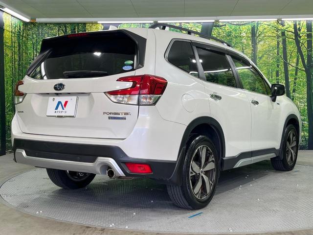 フォレスター アドバンス　禁煙車　４ＷＤ　純正８インチナビ　サイド＆バックカメラ　アイサイトＶｅｒ．３　レーダークルーズ　電動リアゲート　茶革シート　全席シートヒーター　　コーナーセンサー　スマートキー　ＬＥＤヘッド（15枚目）