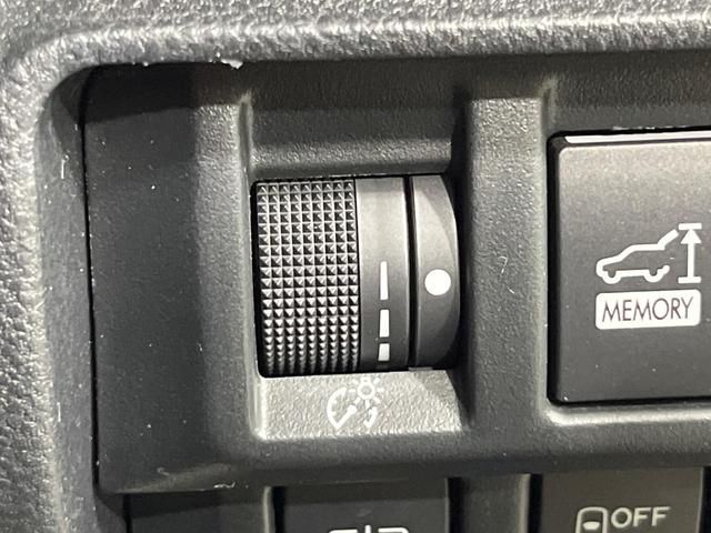 フォレスター アドバンス　禁煙車　４ＷＤ　純正８インチナビ　サイド＆バックカメラ　アイサイトＶｅｒ．３　レーダークルーズ　電動リアゲート　茶革シート　全席シートヒーター　　コーナーセンサー　スマートキー　ＬＥＤヘッド（63枚目）