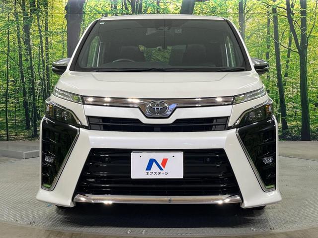 ヴォクシー ZS 煌III 禁煙車 純正9型ナビ フリップダウンモニター バックモニター 寒冷地仕様 セーフティセンス クルーズコントロール 両側電動スライドドア ダブルエアコン LEDヘッドライト 純正16AW スマートキー(14枚目)