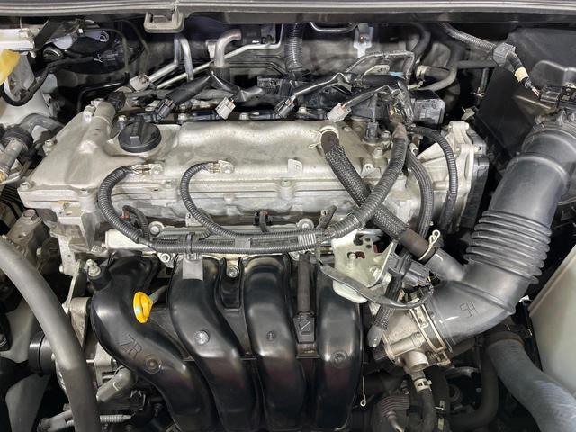 ヴォクシー ZS 煌III 禁煙車 純正9型ナビ フリップダウンモニター バックモニター 寒冷地仕様 セーフティセンス クルーズコントロール 両側電動スライドドア ダブルエアコン LEDヘッドライト 純正16AW スマートキー(18枚目)