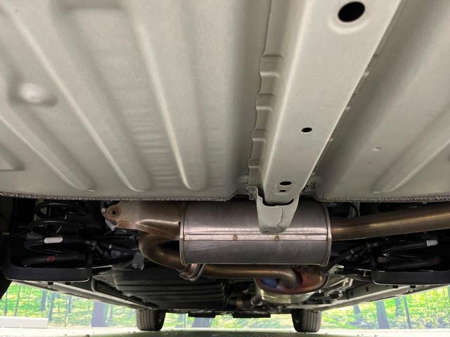 ヴォクシー ZS 煌III 禁煙車 純正9型ナビ フリップダウンモニター バックモニター 寒冷地仕様 セーフティセンス クルーズコントロール 両側電動スライドドア ダブルエアコン LEDヘッドライト 純正16AW スマートキー(19枚目)