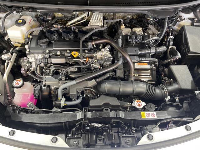 ヤリスクロス ハイブリッドＺ　純正８インチナビ機能付きＤＡ　全周囲カメラ　禁煙車　衝突軽減　パワーシート　コーナーセンサー　スマートキー　ＥＴＣ２．０　純正１８インチアルミホイール　ＬＥＤヘッドライト（19枚目）