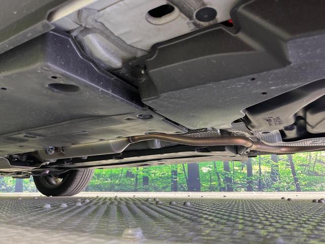 ヤリスクロス ハイブリッドＺ　純正８インチナビ機能付きＤＡ　全周囲カメラ　禁煙車　衝突軽減　パワーシート　コーナーセンサー　スマートキー　ＥＴＣ２．０　純正１８インチアルミホイール　ＬＥＤヘッドライト（32枚目）