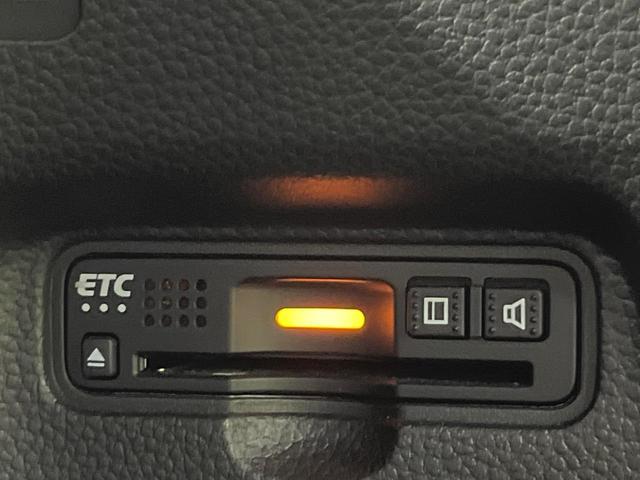 N-BOXカスタム G・Lホンダセンシング 禁煙車 パイオニア8インチナビ バックカメラ 電動スライドドア 衝突被害軽減システム レーダークルーズ ビルトインETC コーナーセンサー スマートキー LEDヘッドライト 車線逸脱警報 CD DVD(7枚目)