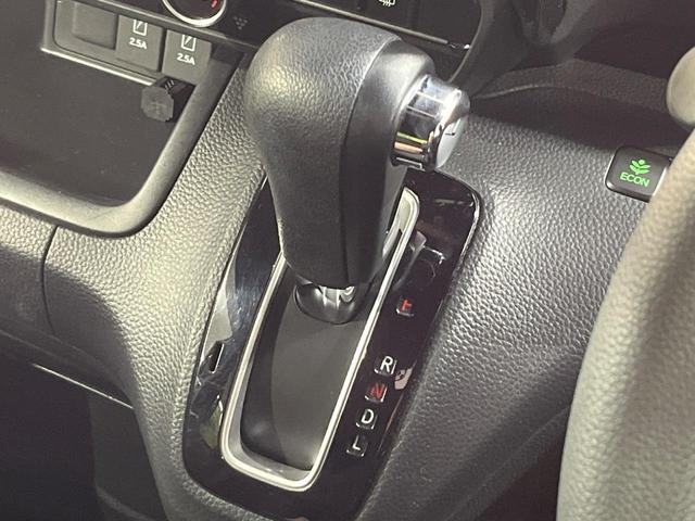 N-BOXカスタム G・Lホンダセンシング 禁煙車 パイオニア8インチナビ バックカメラ 電動スライドドア 衝突被害軽減システム レーダークルーズ ビルトインETC コーナーセンサー スマートキー LEDヘッドライト 車線逸脱警報 CD DVD(37枚目)