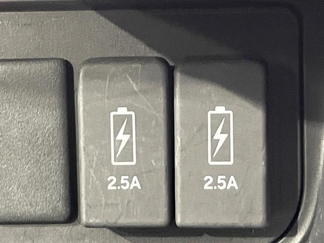 N-BOXカスタム G・Lホンダセンシング 禁煙車 パイオニア8インチナビ バックカメラ 電動スライドドア 衝突被害軽減システム レーダークルーズ ビルトインETC コーナーセンサー スマートキー LEDヘッドライト 車線逸脱警報 CD DVD(39枚目)