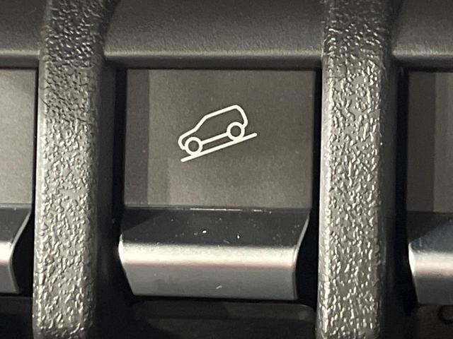 ジムニー XC 禁煙車 4WD MT車 前席シートヒーター コーナーセンサー スマートキー LEDヘッド クルーズコントロール オートライト オートエアコン 純正16インチアルミホイール(53枚目)